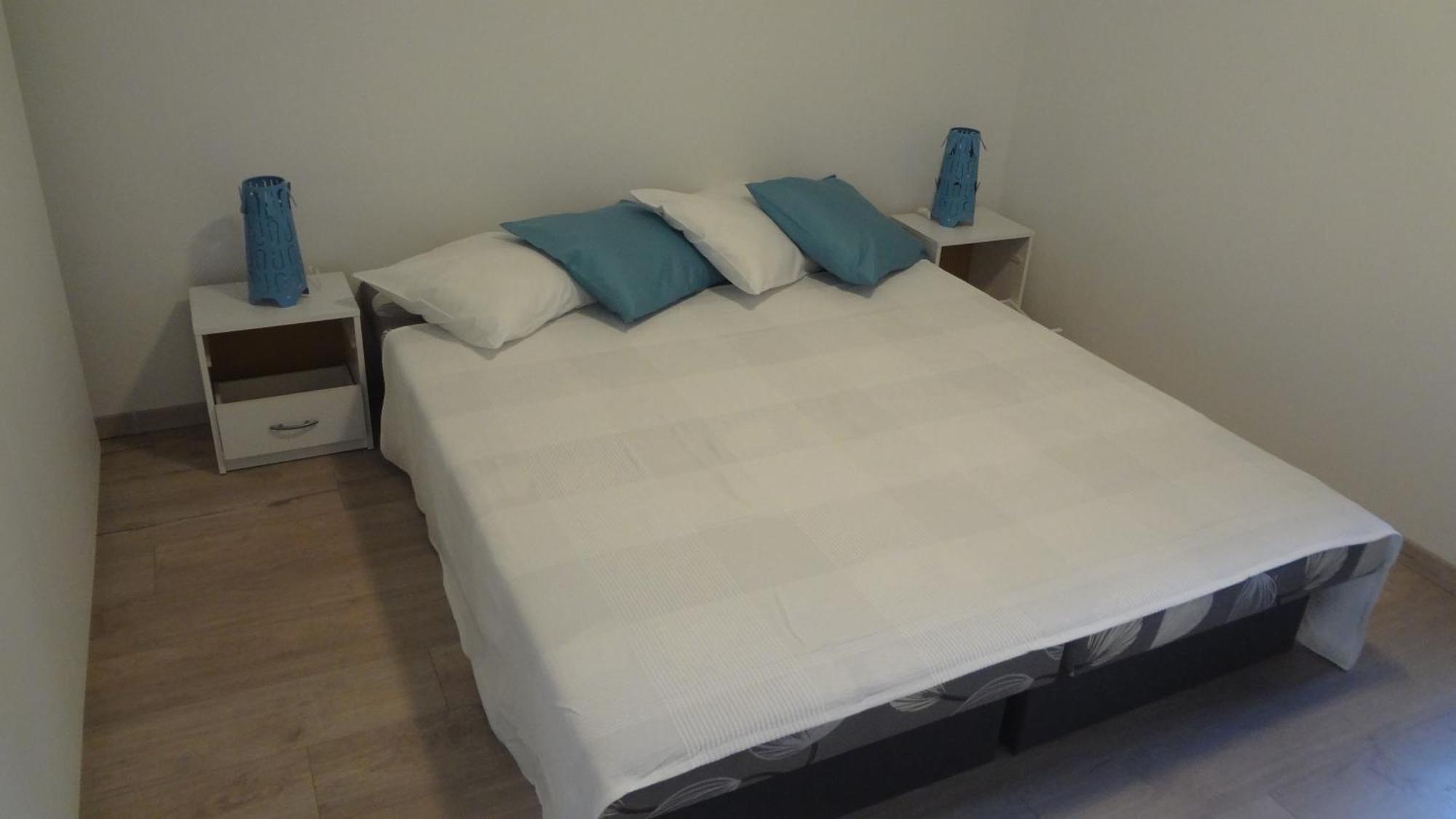 Jana Apartments Bratislava Extérieur photo